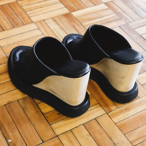 Paloma Barcelo Platforms - Picture 2 of 3